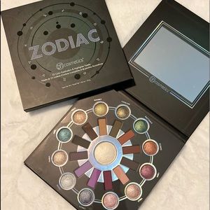 Bh Cosmetics - Zodiac 25 Color Eyeshadow & Highlighter Palette